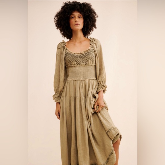 Free People Dresses & Skirts - Free People Toledo Olive Green Smocked Midi Dress Puff Sleeves Cotton XS